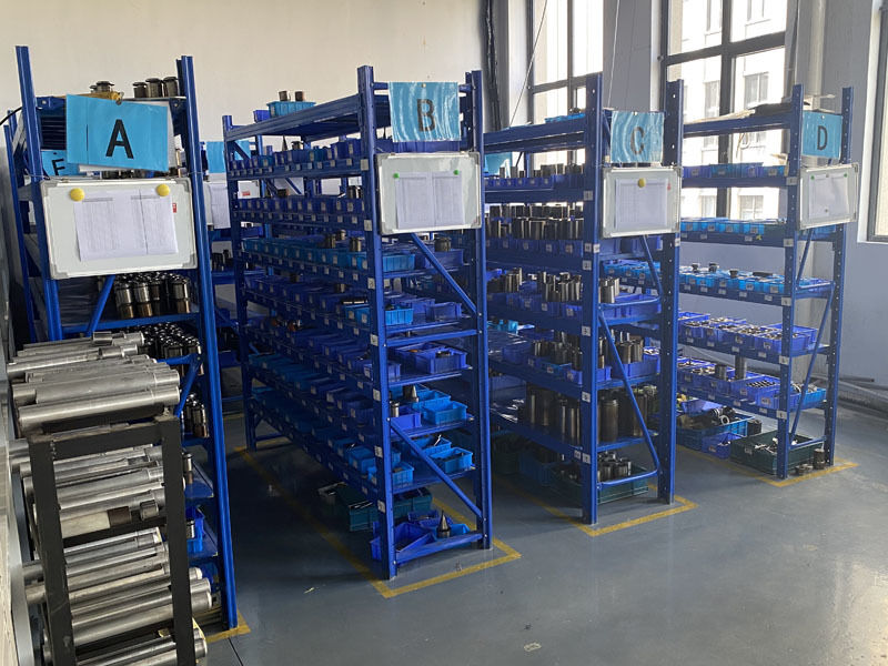 Ningbo XiaYi Electromechanical Technology Co.,Ltd. línea de producción del fabricante