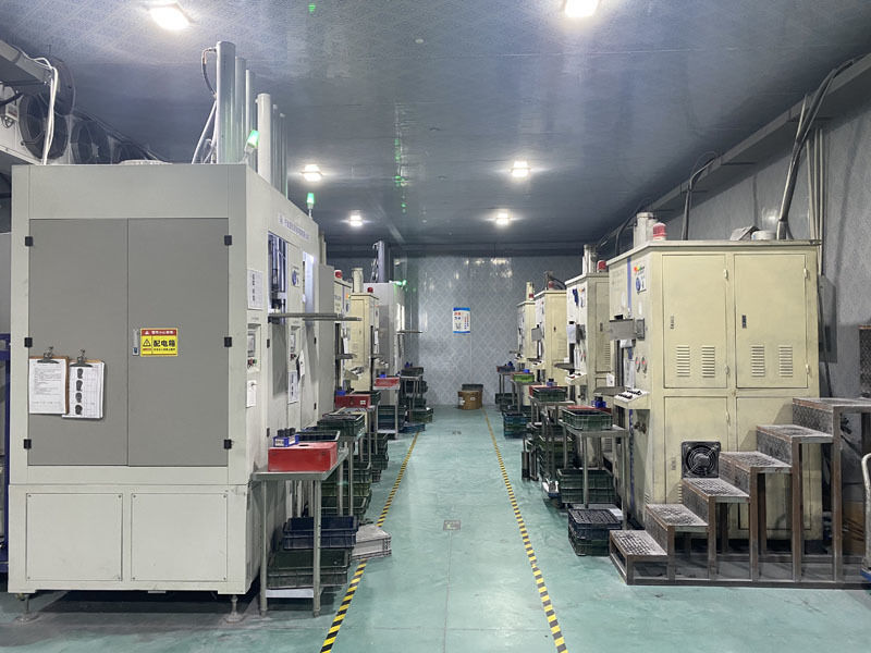 Ningbo XiaYi Electromechanical Technology Co.,Ltd. línea de producción del fabricante