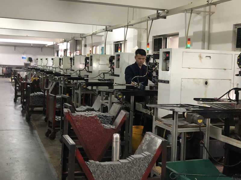 Ningbo XiaYi Electromechanical Technology Co.,Ltd. línea de producción del fabricante